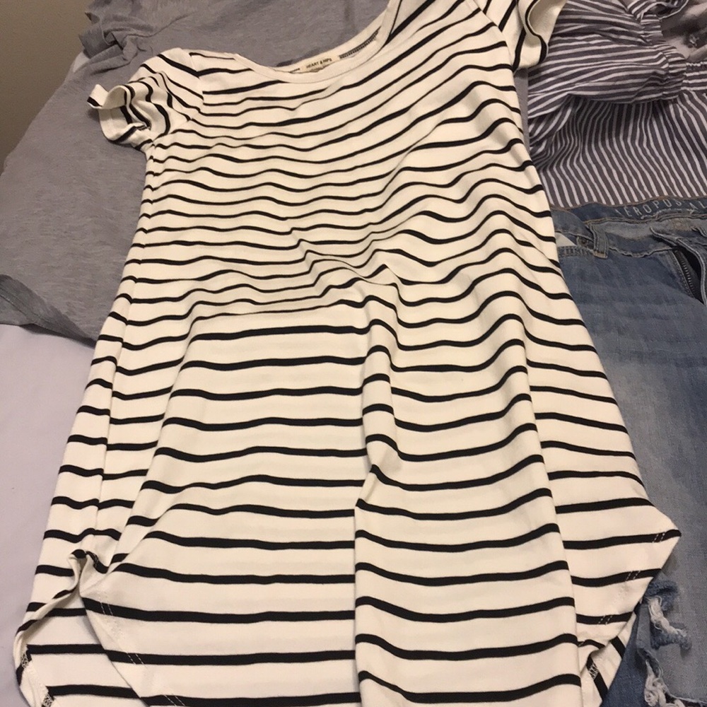 Reg size 2 jeans, two medium dresses and a medium